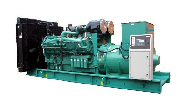 中方全新常柴200kw大型柴油发电机组